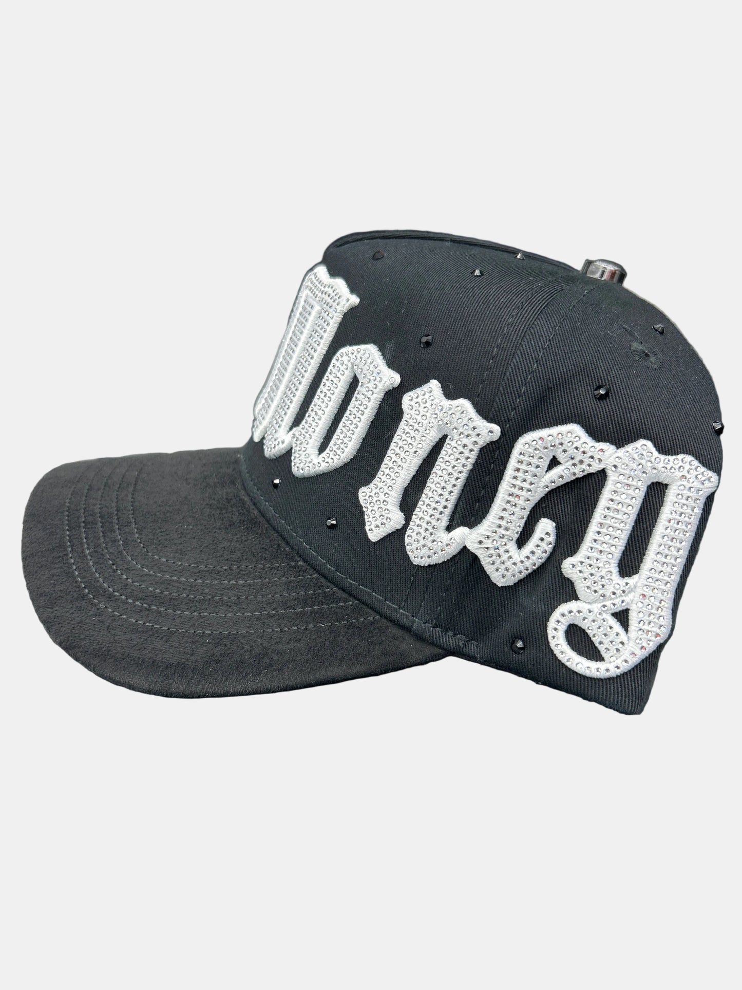 SNAPBACK CAPS FANS(WHITER AND BLACK)