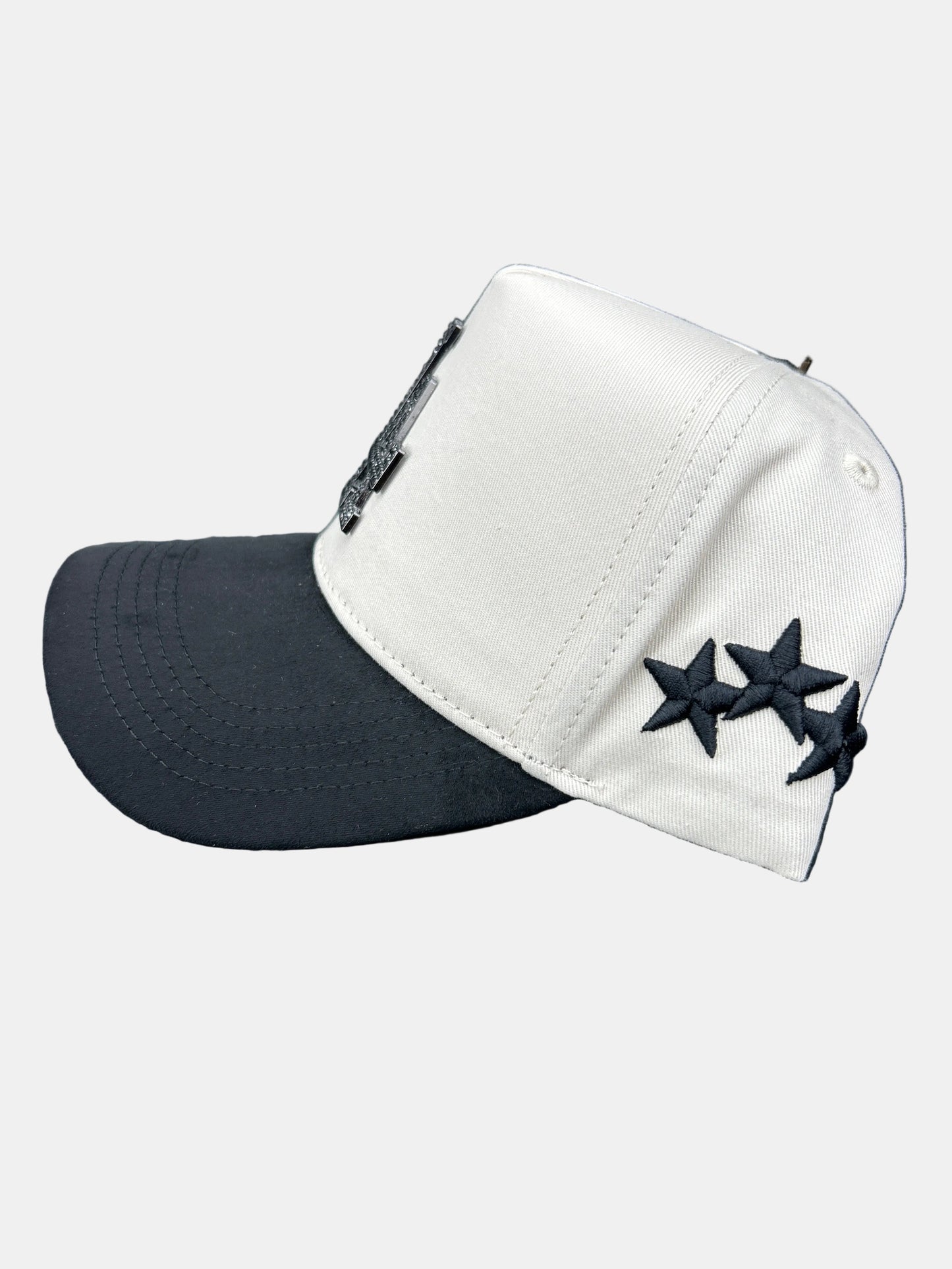 SNAPBACK CAPS FANS(CREAM AND BLACK DODGER)