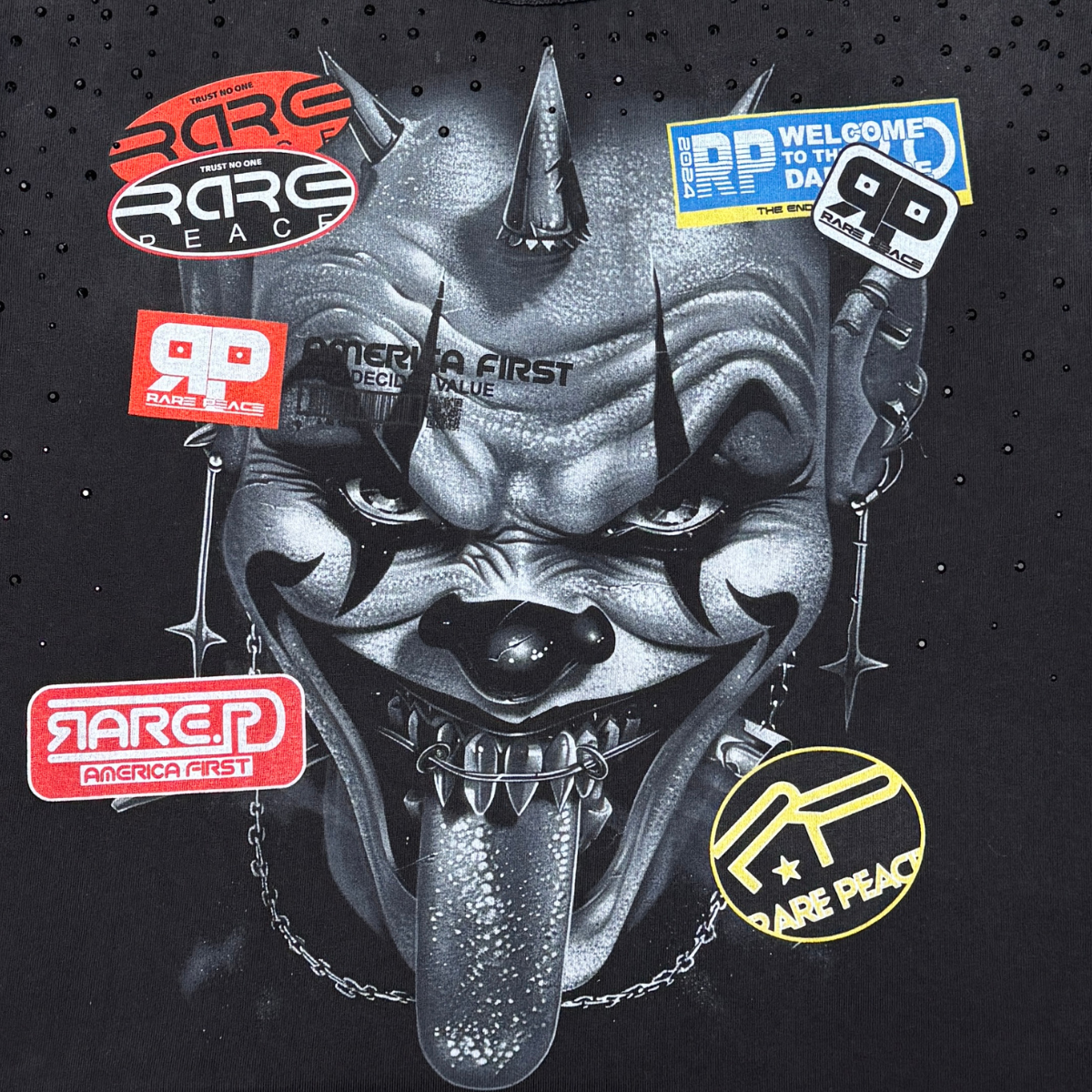 RARE PEACE CLOWN TEE W/ RHINESTONE