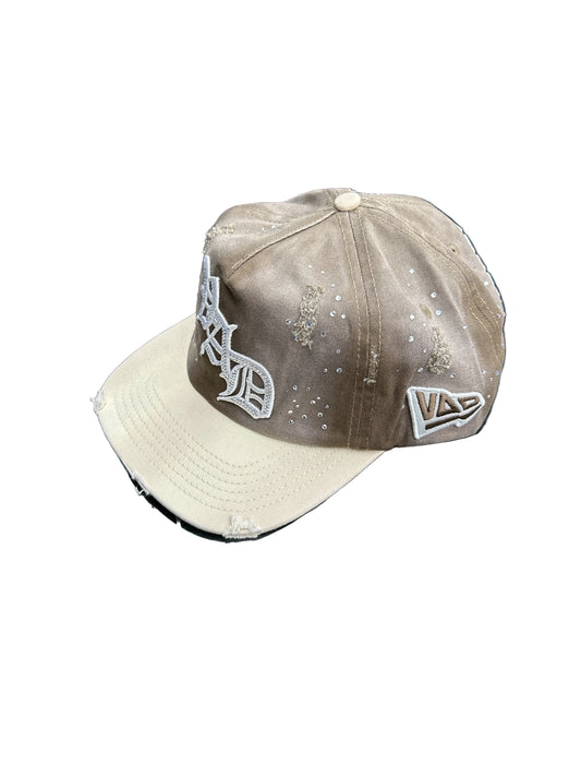 VARE VAD HAT (BROWN)