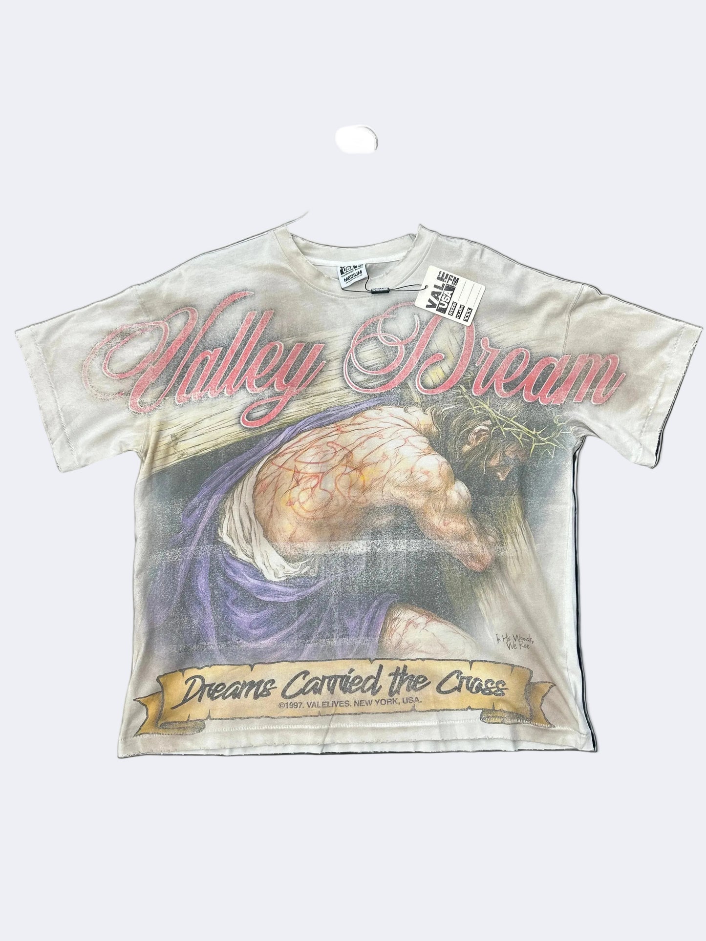 VALLEY DREAMS (CREAM AND RED)