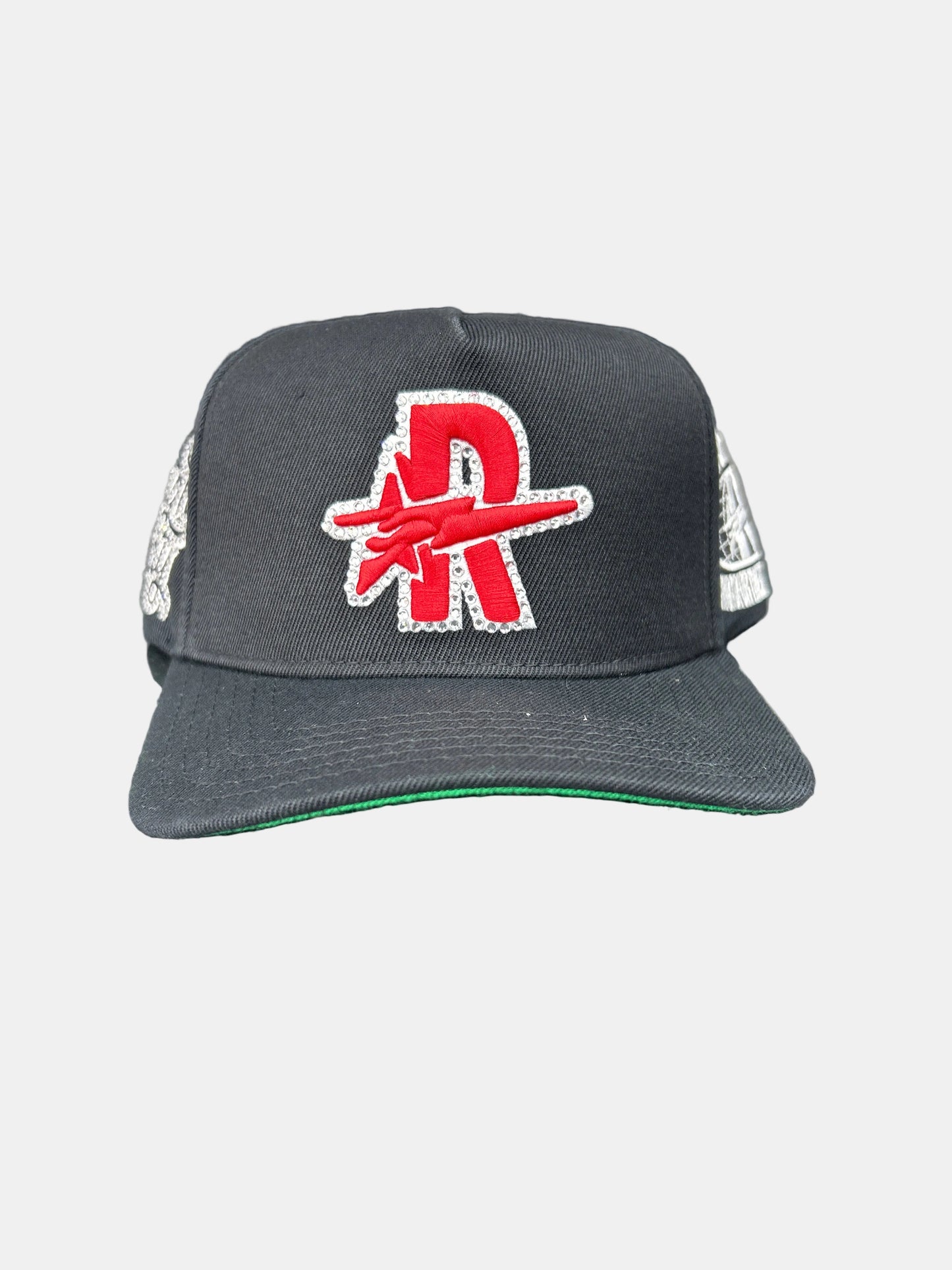 ROUGHPLAY SNAPBACK🩹 (BLACK AND RED)