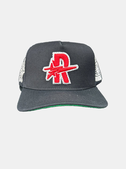 ROUGHPLAY SNAPBACK🩹 (BLACK AND RED)