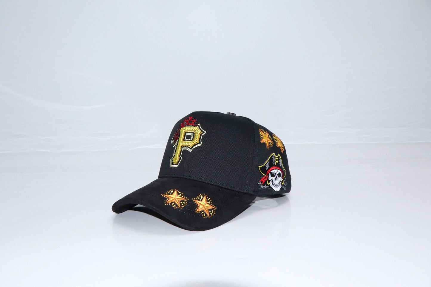 Caps  PIRATAS 🏴‍☠️ BLACK AND YELLOW