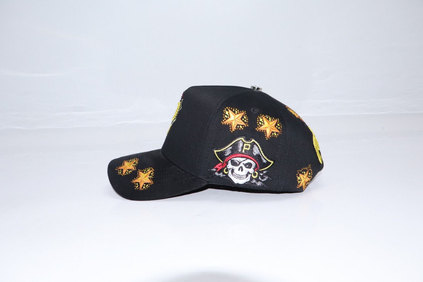 Caps  PIRATAS 🏴‍☠️ BLACK AND YELLOW