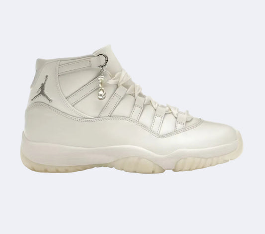 Jordan 11 Retro Pearl