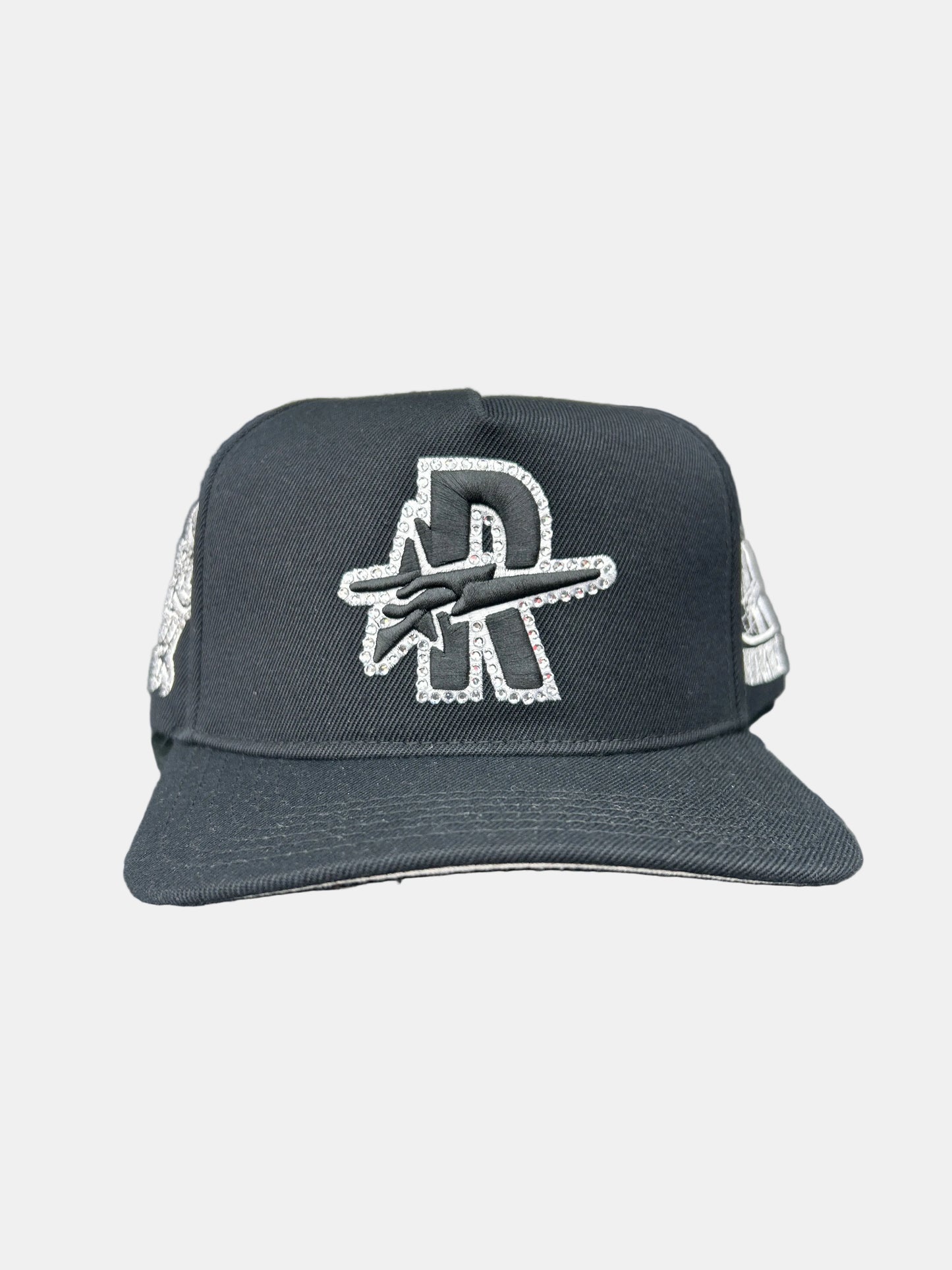 ROUGHPLAY SNAPBACK🩹 (BLACK)