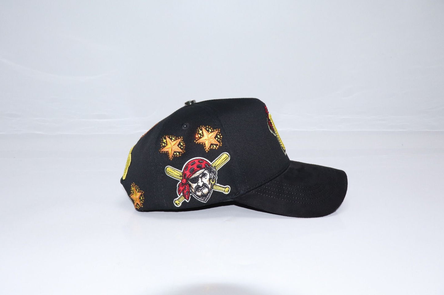 Caps  PIRATAS 🏴‍☠️ BLACK AND YELLOW