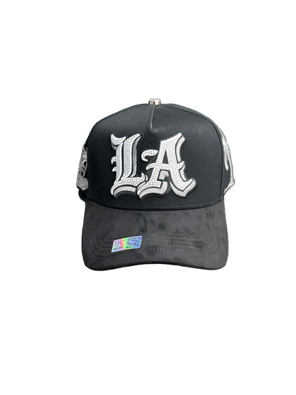 Caps  L-A BLACK