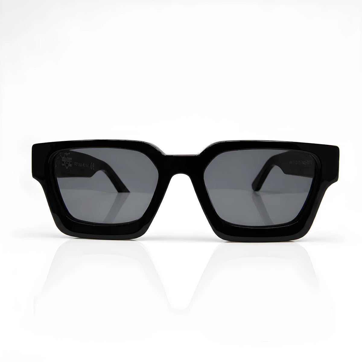 Verified Clash Square Sunglasses Black/silver