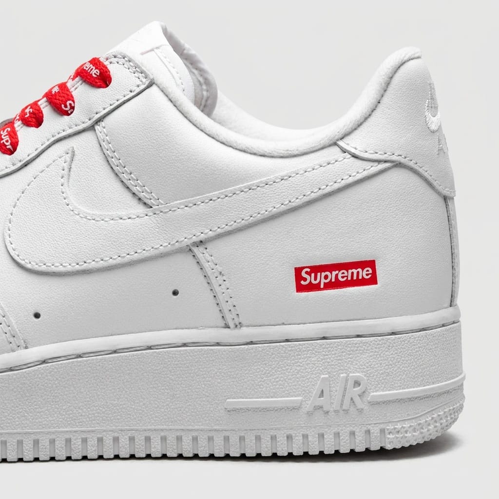 NIKE X SUPREME AIR FORCÉ 1 LOW