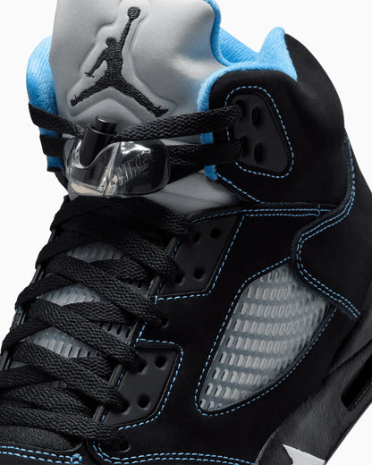 Jordan 5 Retro Black University Blue (2026)
