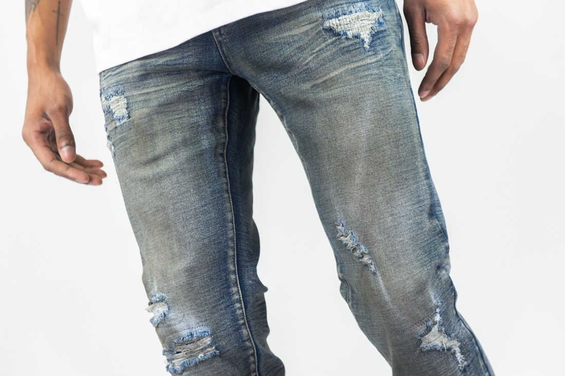 SLIM FIT DISTRESSED DENIM PANTS ROAD