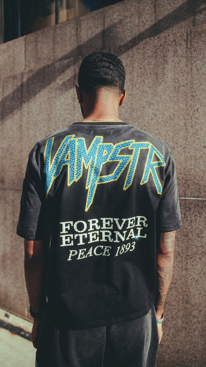 VAMPIRE ETERNAL PEACE TEE