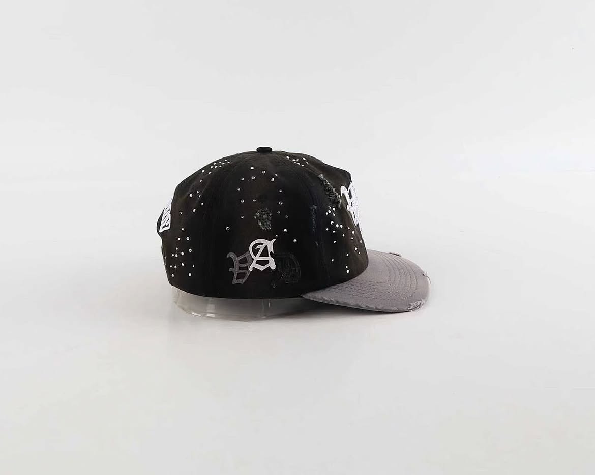 VARE VAD HAT  BLACK GREY